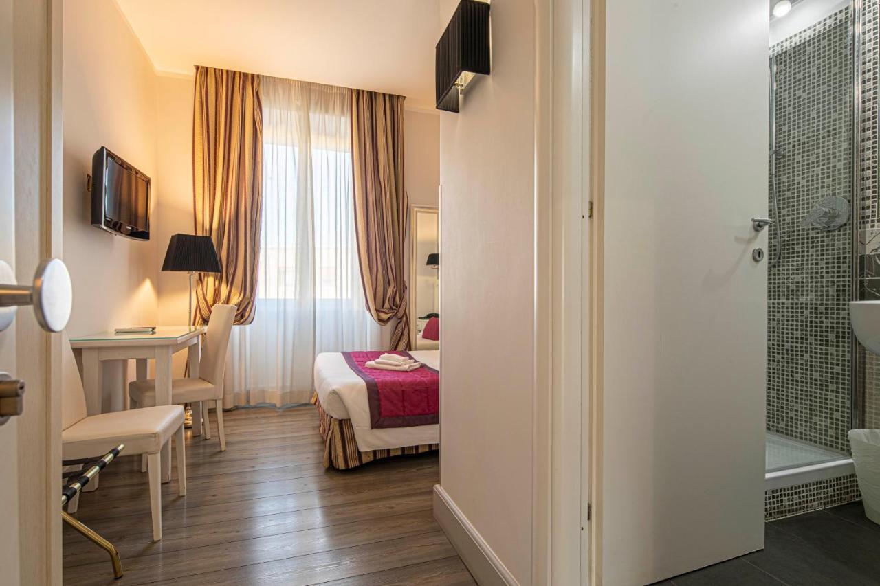 Residenza Castrense Bed & Breakfast Rome Exterior photo