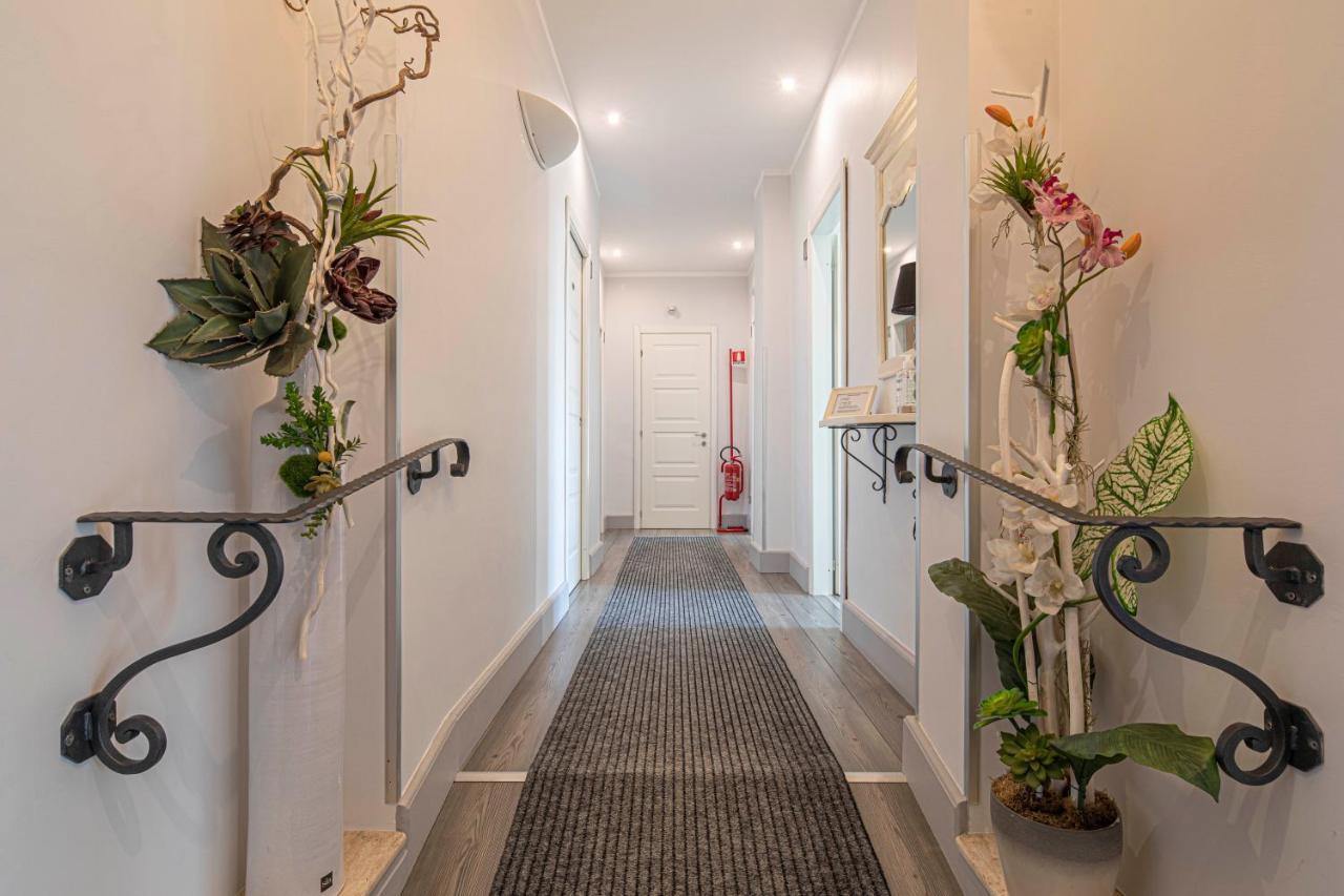 Residenza Castrense Bed & Breakfast Rome Exterior photo